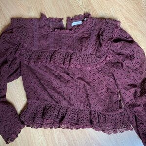 Dôen Burgundy Lace Top